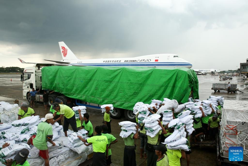 ChineseEmbinUS's tweet photo. The sixth batch of emergency humanitarian aid dispatched by the Chinese government arrived at #Yangon International Airport in #Myanmar on Friday, which includes 26 tents, 2,000 sets of single-person outdoor cooking equipment, 10,000 solar lamps, 38,880 bars of soap, 38,880 bottles of shower gel, 38,880 bottles of shampoo, 38,880 tubes of toothpaste, 38,880 sets of toothbrushes, and 38,880 bags of laundry detergent, with a total weight of over 91 tons. #chinaaid
