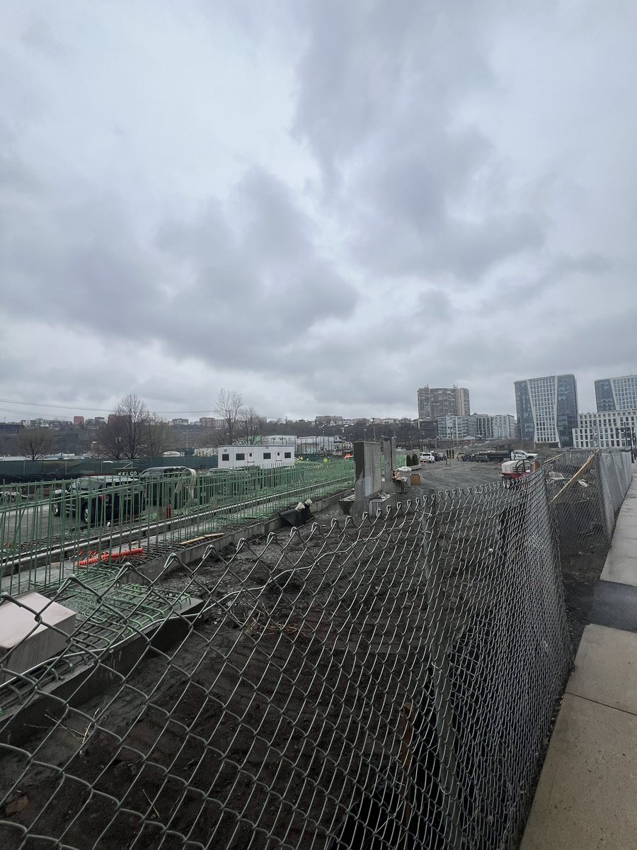siregregoryt's tweet photo. @CityofHoboken @GovMurphy Any KPIs in place to ensure taxpayer-funded construction is actually progressing? The 15th St site looks exactly the same as it did 6 months ago… starting to feel like a slow-play at public expense. https://t.co/qP2vPr5Ebq