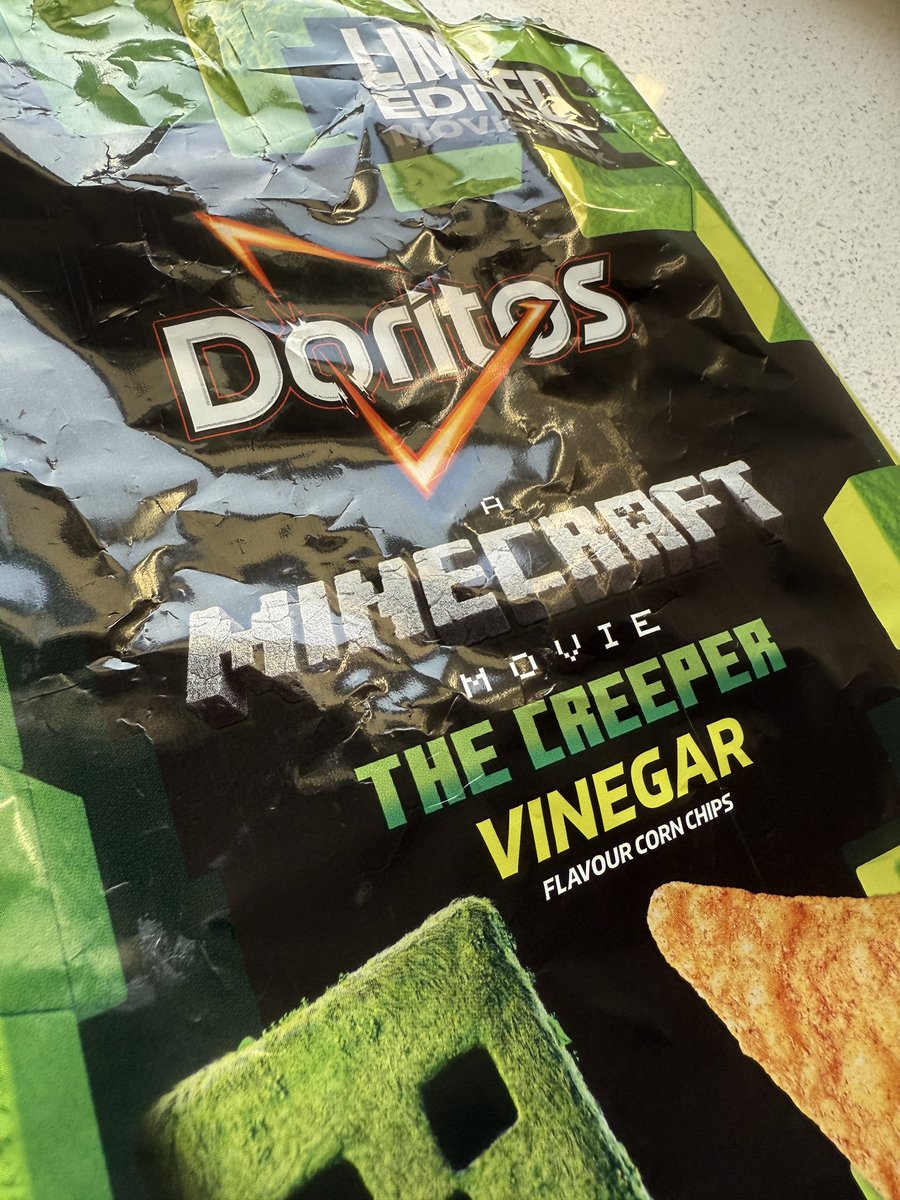 Marc_Flies's tweet photo. Absolute genius @PepsiCo @walkers_crisps !!! 

THE BEST new snack I’ve tasted in a very long time! Please continue to manufacture and distribute ! 

#Doritos #Walkers #VinegerDoritos https://t.co/RRocXjfwat