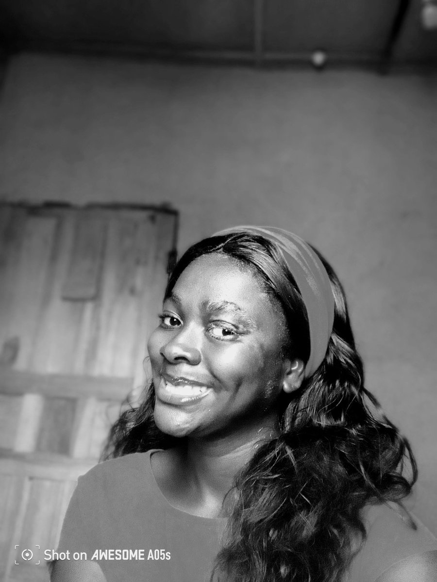AdebimpeI62144's tweet image. My name is Ikuyinminu Adebimpe Gloria. You can call me Ria. I am a Student, an entrepreneur, a creative and a growth enthusiast. I am a designer
#Computersciencestudent. #graphicdesigner #creative #growthenthusiast #entepreneur