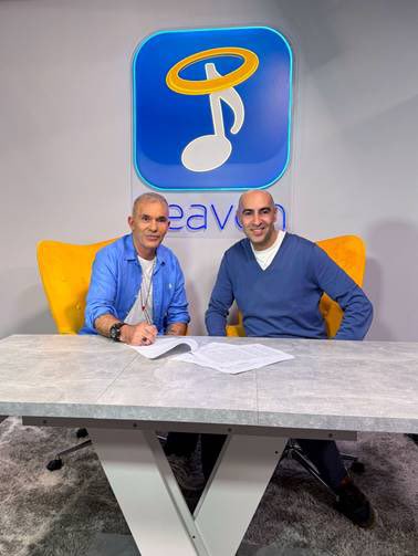 Η Heaven Music με ιδιαίτερη χαρά υποδέχεται και καλωσορίζει τον Στέλιο Ρόκκο #steliosrokkos #heavenmusic #newentry