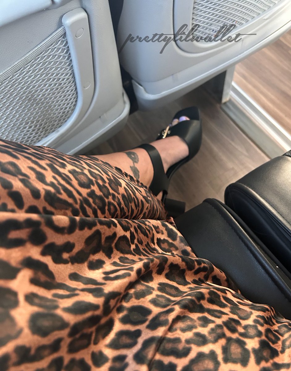 prettylilwallet's tweet photo. just a subtle picture like this and you can’t get enough 👸🏼 https://t.co/OeXHeMNvzN