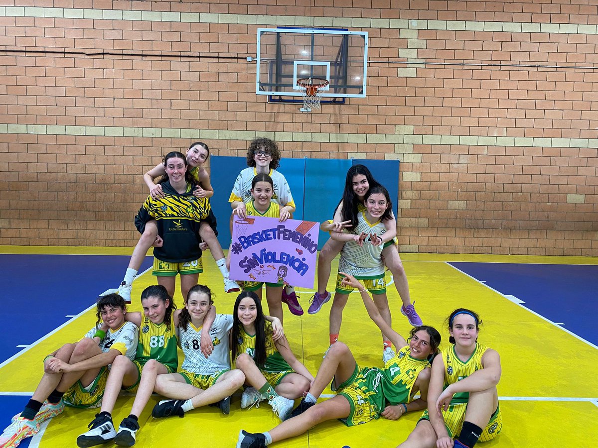 𝐂𝐨𝐩𝐚 𝐌𝐮𝐣𝐞𝐫𝐞𝐱 | 🏀

Desde el C.B Al-Qázeres y ADC apoyamos la iniciativa de la <a href="/FExB/">Federación Extremeña de Baloncesto</a> y alzamos la voz contra la violencia sexual hacia las mujeres.
El deporte es fuerza, unión y respeto. Con ellas, siempre. #BasketFemeninoSinViolencia #CopaMujerexBaloncestoFemenino