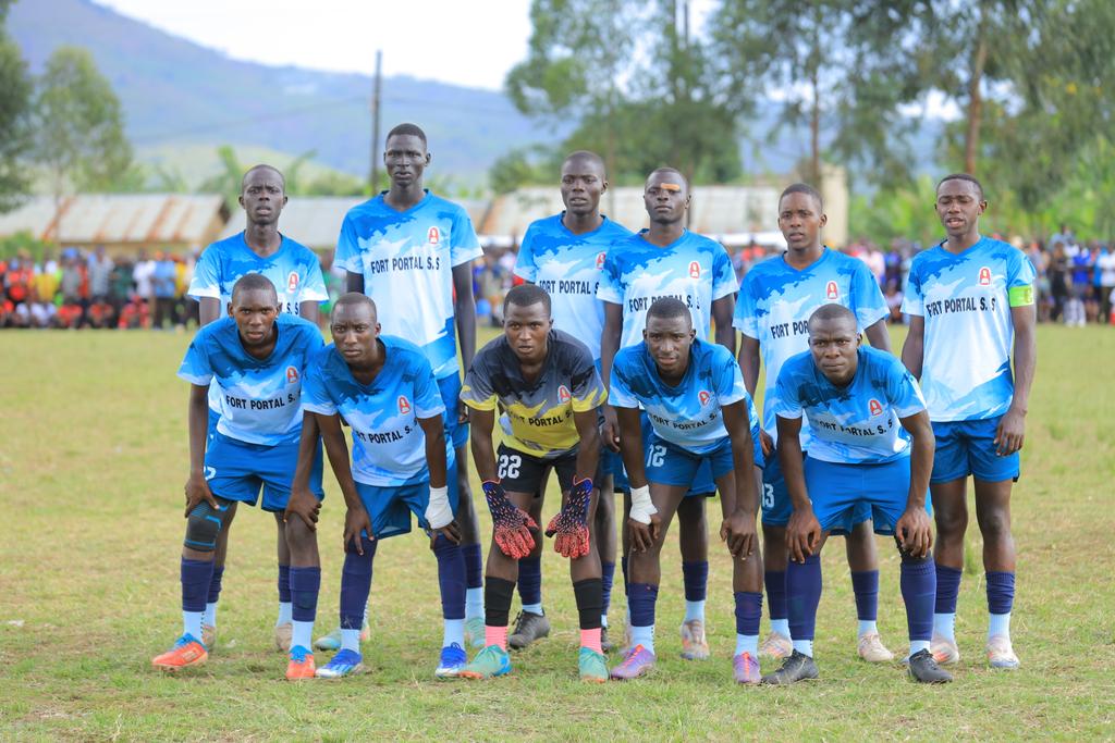 USSSAOnline's tweet photo. #USSSAZONALQUALIFIERS2025 - RWENZORI ZONE 

FOOTBALL BOYS  || FINAL 

FT' Fortportal SS Wins in Penalty Shootout 

FORTPORTAL SS 1[5] : 1[4] GARAMA SEC SCHOOL

🏟  Rwengoro Primary School https://t.co/4HKexAsJgW