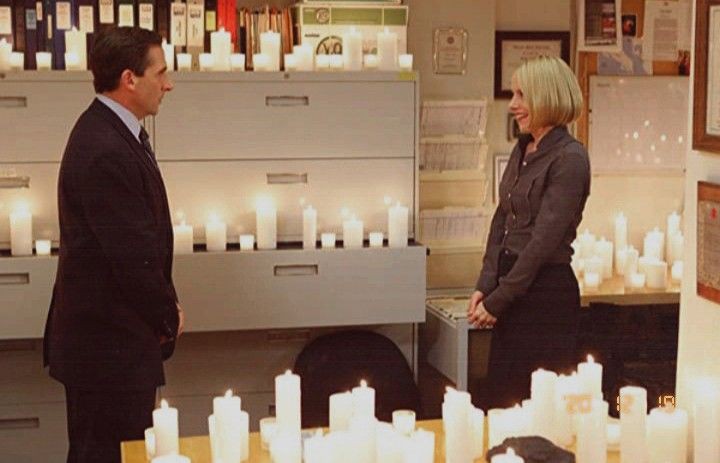 PamBeeslyarg's tweet photo. El hecho de que esas velas puedan o SEAN del emprendimiento de Jan le da magia a la escena... https://t.co/3dOpJPKvTM