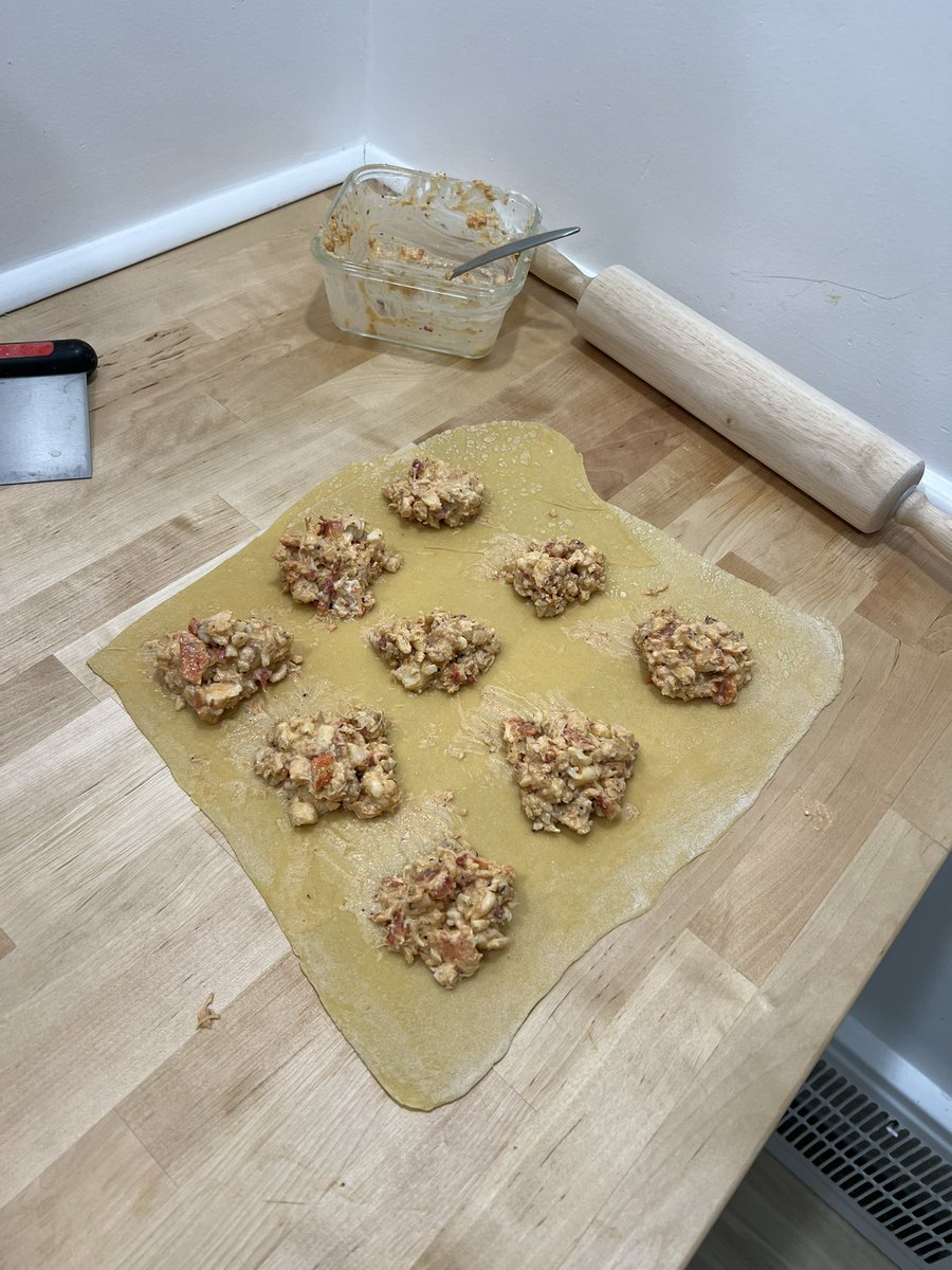 JodyeBravo's tweet image. Homemade Lobster ravioli topped with Lobster tail