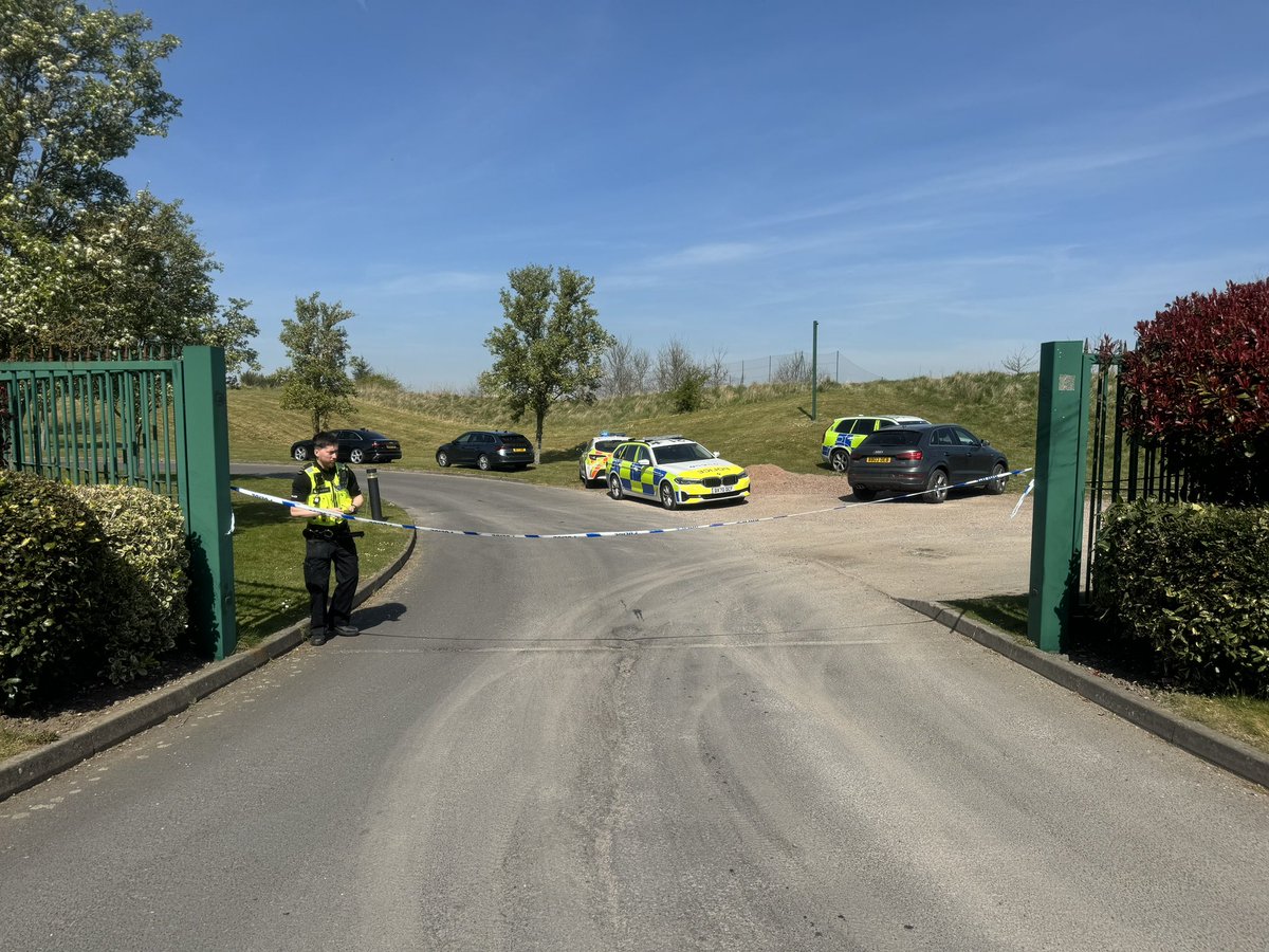 Nick Horner (@nickhorner) on Twitter photo Shocking incident in Sutton Coldfield today as a woman left fighting for her life after a van pursued by police hit her on a golf course
Full details as they unfolded here 👉birminghammail.co.uk/news/midlands-…
With a round-up of events here as a manhunt continues 👉 birminghammail.co.uk/news/midlands-… Shocking incident in Sutton Coldfield today as a woman left fighting for her life after a van pursued by police hit her on a golf course
Full details as they unfolded here 👉birminghammail.co.uk/news/midlands-…
With a round-up of events here as a manhunt continues 👉 birminghammail.co.uk/news/midlands-…
