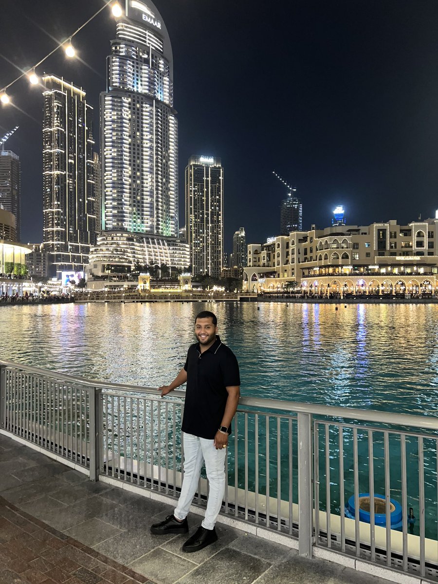 flavinhojr01's tweet photo. #Dubai https://t.co/7bNeVE5deZ