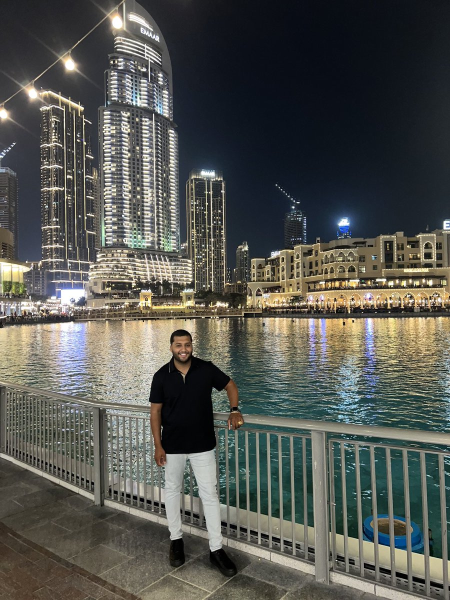flavinhojr01's tweet photo. #Dubai https://t.co/7bNeVE5deZ