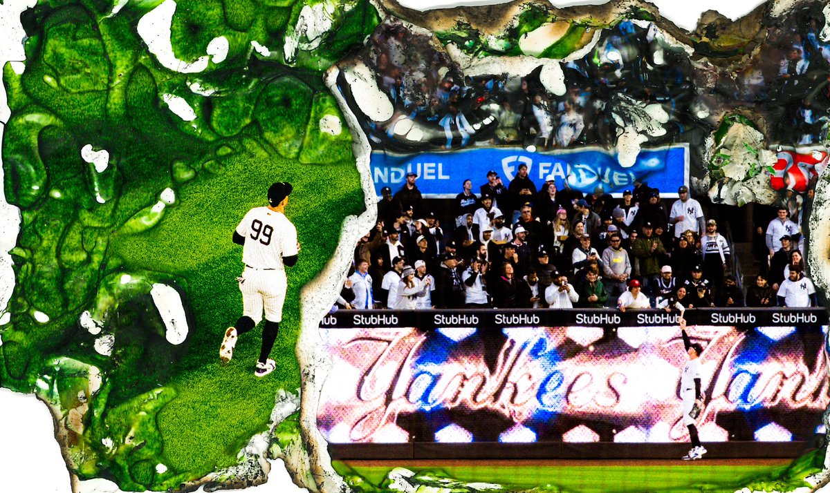 bxlyfee's tweet photo. Pinstripes in motion @Yankees 
#RepBX #pinstripepride https://t.co/r7NsTNBnUO