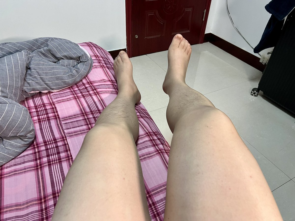 TttopAj's tweet photo. 脚底会有人喜欢吗🤔（还得是肤色） https://t.co/xJvbhYkAp4