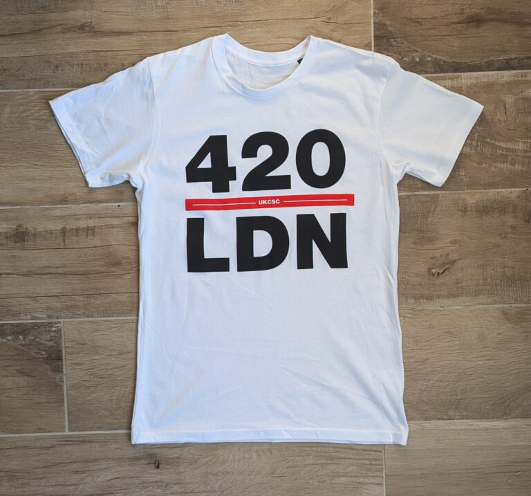UKCannabisClubs's tweet photo. Grab one of our 420 LONDON tees in time for Hyde Park...only 8 days to go!
Link below.
#ukcsc #cannabissocialclubs #fourtwenty #hydepark #london420 #uk420 https://t.co/oyzmoKkVJh