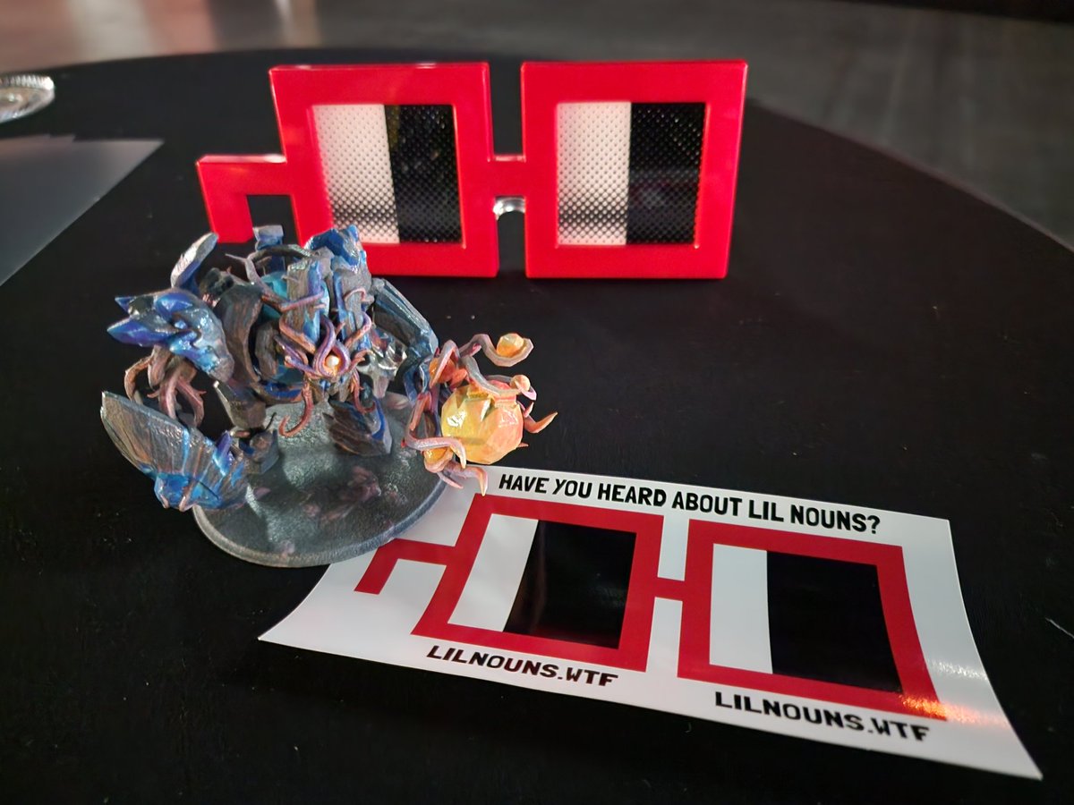 🎁 Want to snag this Tiny Astral Origins by <a href="/NecrolytusModel/">Necrolytus</a>?

📸 Snap a pic with your poster at ESL One Raleigh this weekend!

👉 Check out nouns.gg/rounds/lilnoun… for details!

#Dota2 #ESLOneRaleigh <a href="/lilnounsdao/">Lil Nouns ⌐◨-◨</a> ⌐◨-◨
