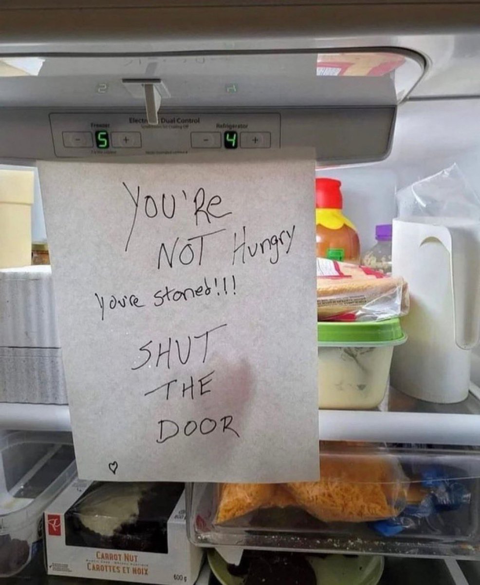 stonersvilla's tweet photo. I need this in my fridge https://t.co/okoIGBw5lz