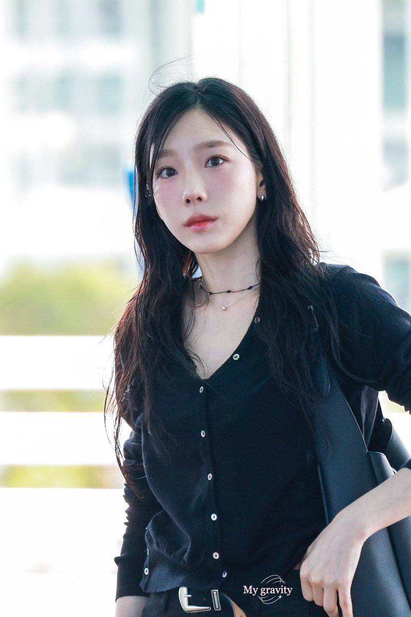 gravity_kty's tweet photo. 250411 ICN✈️🇮🇩

🥶

#태연 #TAEYEON https://t.co/hlCo0wkiwi