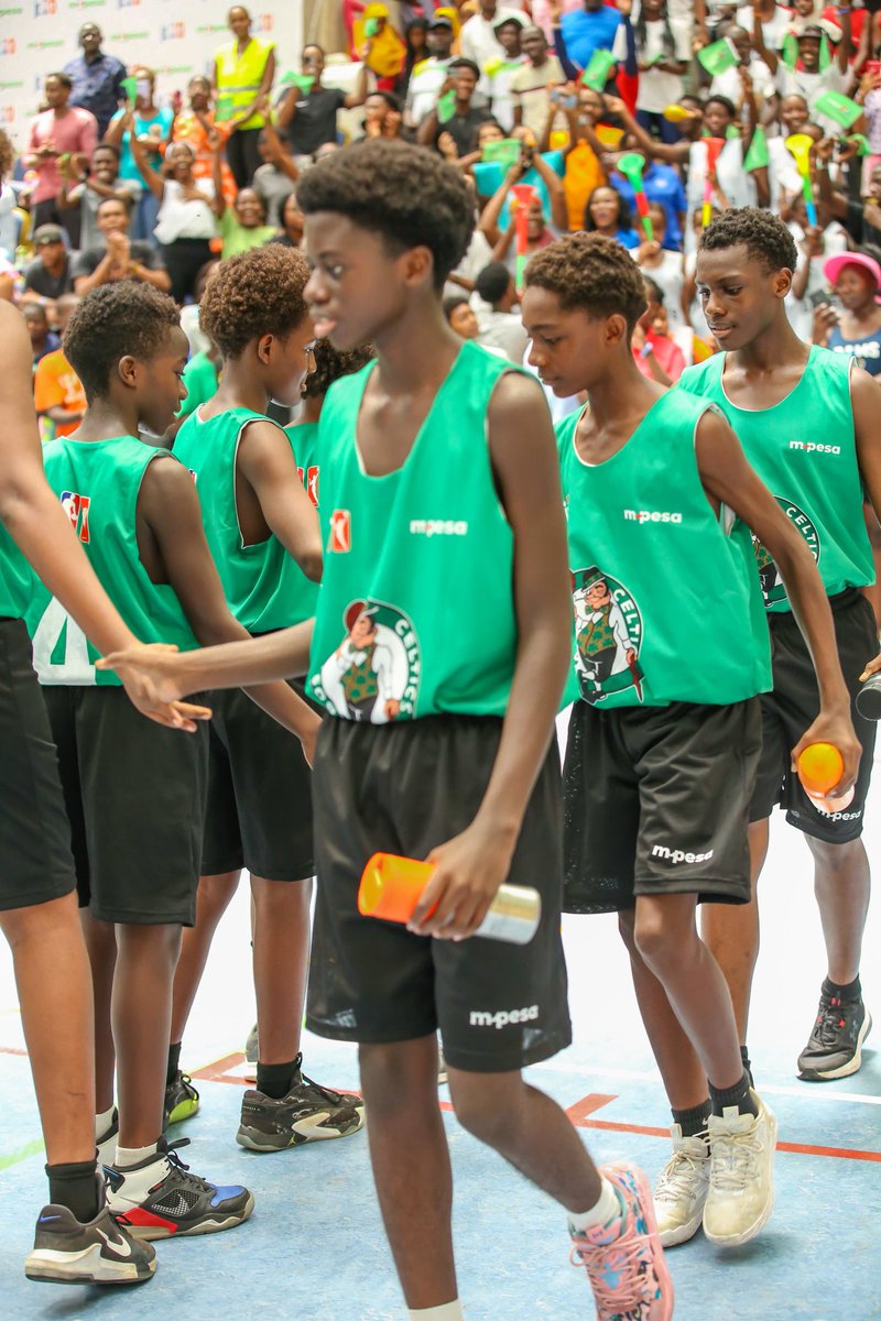 SafaricomPLC's tweet photo. Then came the boysβ finalβSt John's Korogocho came in hot and stayed hotter, powering past hosts Mombasa's Aga Khan Academy 30-23 to take the title.π
From clutch plays to pure hustle, and the cheering squads, the court was lit all day long.π―
#GoForGreatWithMPESA
#JrNBATournament #MPESANation