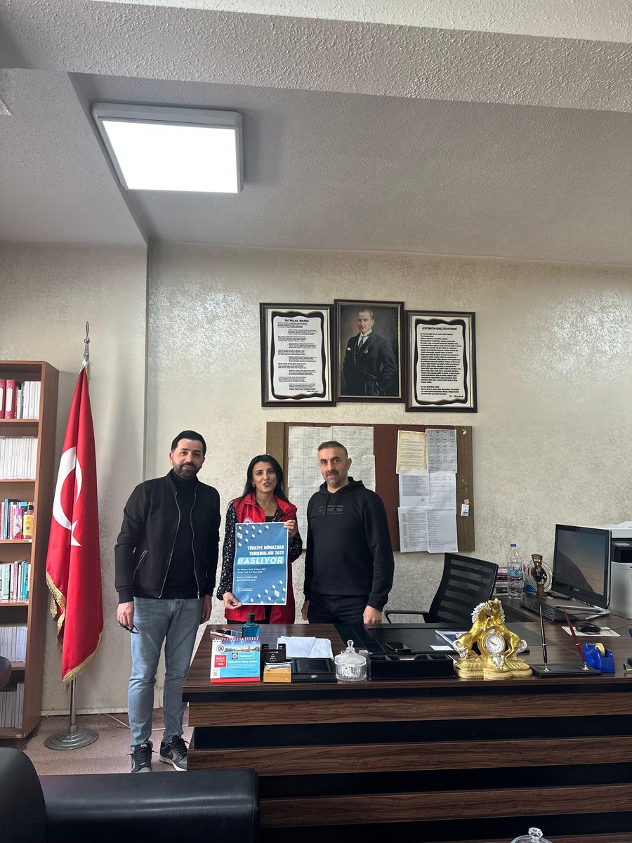 HakkariGM (@gsb_hakkarigm) on Twitter photo Gençlerin iletişim ve tartışma becerilerini geliştirmeyi hedefleyen "Türkiye Münazara Ligi Yarışmaları" nın tanıtımları için liselerimize ziyaret gerçekleştirildi.📚🗣️
@oa_bak <a href="/gencliksporbak/">Gençlik ve Spor Bakanlığı 🇹🇷</a> Gençlerin iletişim ve tartışma becerilerini geliştirmeyi hedefleyen "Türkiye Münazara Ligi Yarışmaları" nın tanıtımları için liselerimize ziyaret gerçekleştirildi.📚🗣️
@oa_bak <a href="/gencliksporbak/">Gençlik ve Spor Bakanlığı 🇹🇷</a>