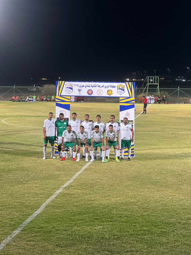 في مستهل مشوار الفريق بدوري #دوري_الدرجة_الثانية بنادي #عبري تفوق فريق الركزة الرياضي على شقيقه فريق هجار بنتيجة ٤/٢ سجل أهداف الفريق اللاعب محمود بن سالم الهنائي ثلاثة أهداف واللاعب محمد الغساني
كما حقق اللاعب محمود أفضل لاعب في المباراة 
نبارك لإدارة وجمهور الفريق هذا الفوز .