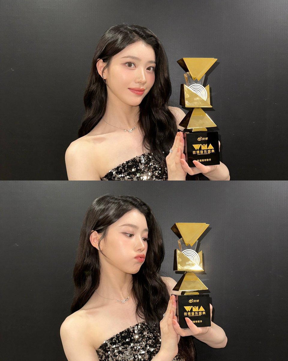 sxtlogs's tweet photo. a year ago today, xiaoting's remake of youth song project was released which earned her her first solo award and trophy at the weibo music awards 🤓☝️ https://t.co/5F85U50LH6