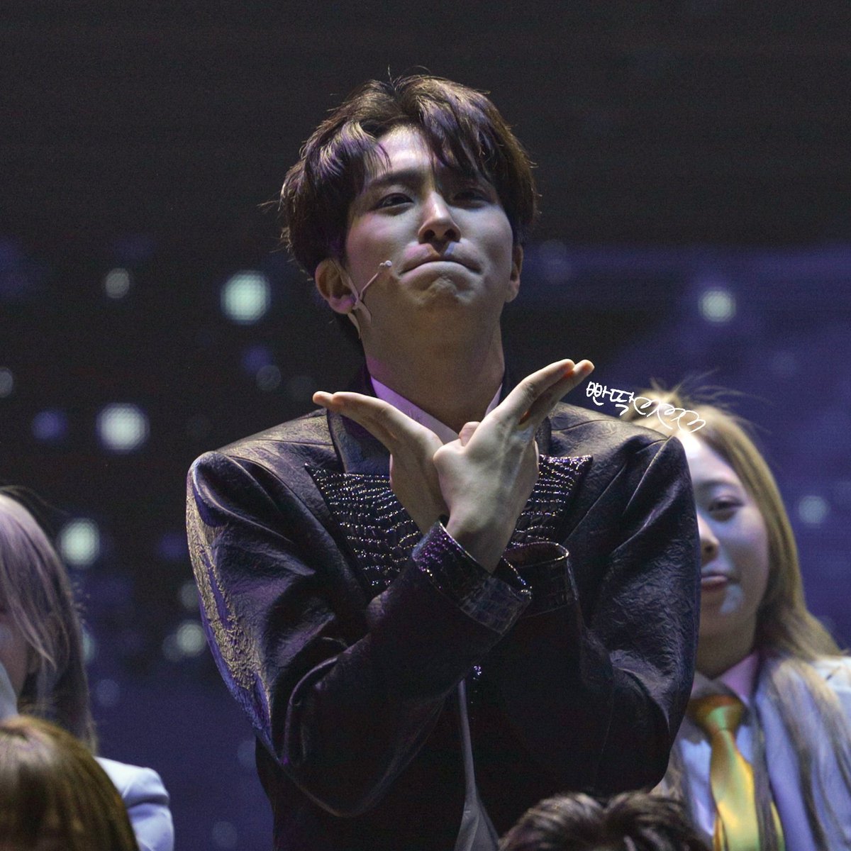 빤딱🦦💚 tweet media