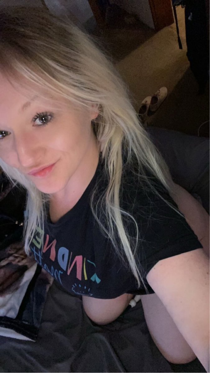 Tit_Casso_'s tweet photo. #OF #subs #nsfwtwtًً #hotmilf #Onlyfans #18andover #Tit_Casso_ #onlyfans #thickhouse 
Come watch me!! 
Come request any content you desire!!! @Tit_Casso_ https://t.co/K9LocN6oQJ