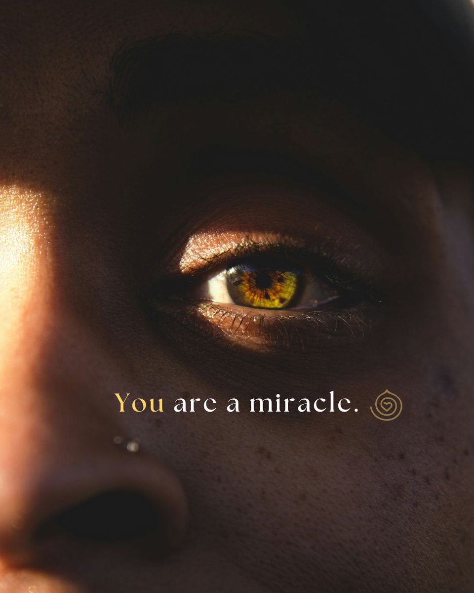 DiscHealing's tweet image. There are miracles all around us. Take a moment today to be grateful.💚
#Positivity #EmotionCode #BodyCode #Present