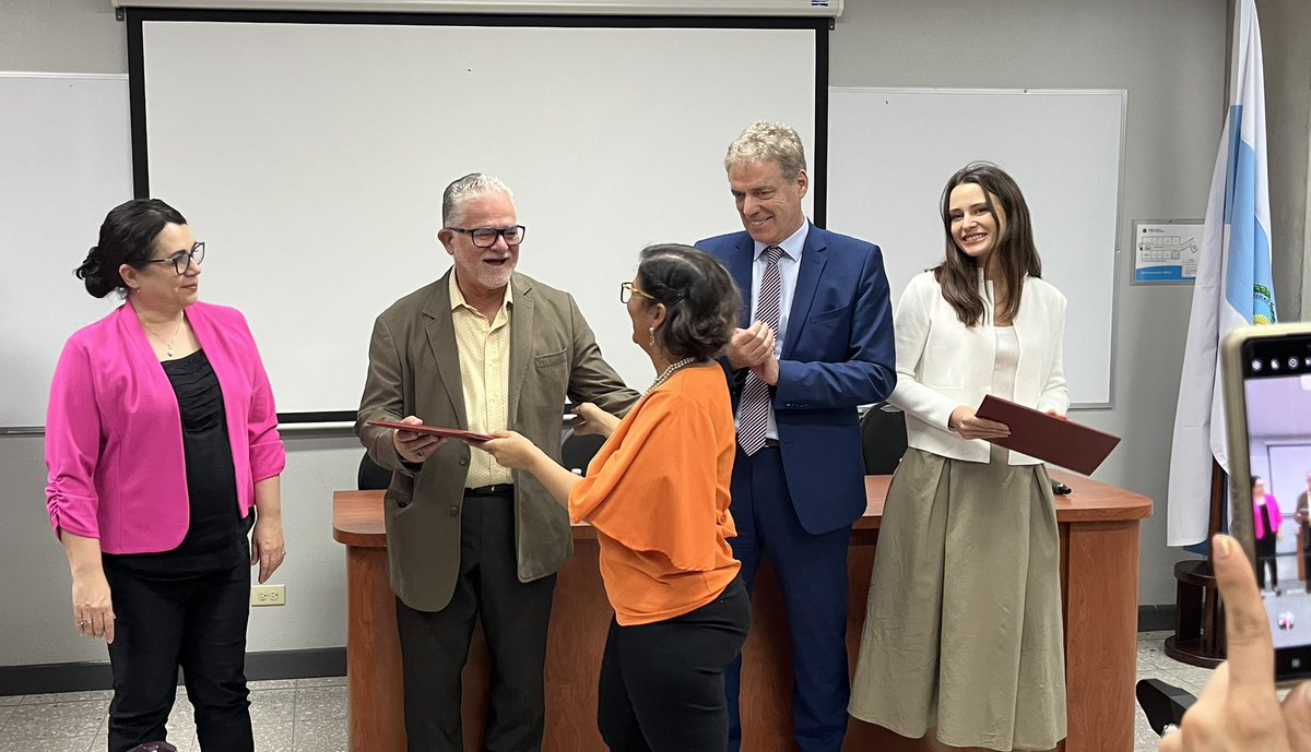 Embajada de Alemania en Costa Rica tweet media