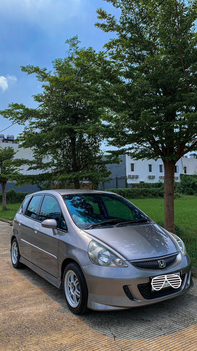 Anugrahdff's tweet photo. @txtdariotomotif Jazz VTEC 2007 MMC gacorrr parahhhhhhhhh https://t.co/Qvt7NgelVb