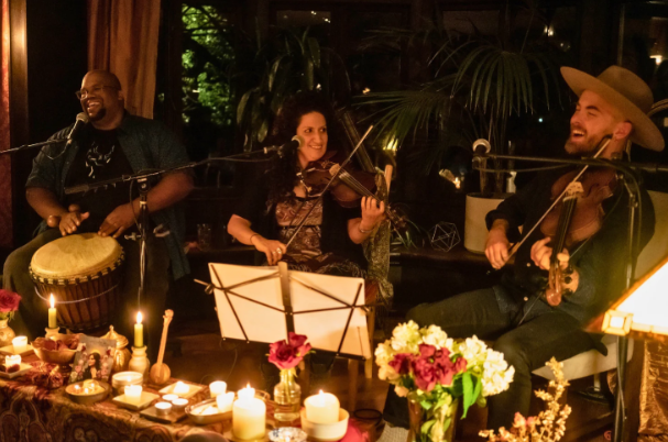 Join multicultural music trio @singingthebones for an intimate evening of community song,

📅Thursday, April 17th, 6:30-8:30pm
📍At WYP HQ on the lawn behind the building 
🧣Bring a chair or blanket to sit on
🎟️Sliding scale tickets / no one turned away
🔗wyp.org/community-even…