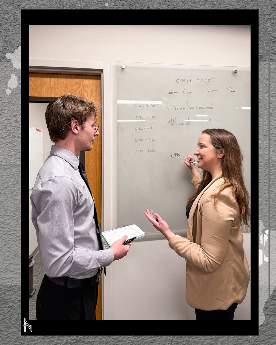 NewAgeM1's tweet photo. Colby and Rachel putting in the work and making things happen in the office! 

#office #work #NAMFam #NewAgeMarketing #Charlotte #Charlottebusiness https://t.co/bRfxAS2thD