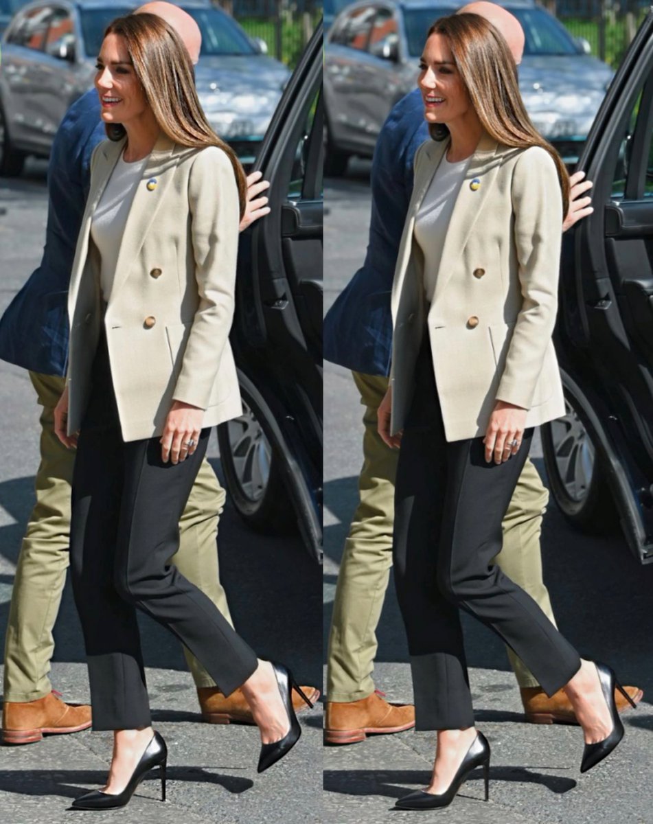 RoyallyBelle_'s tweet image. The sleek hair and stilettos on Catherine 😍
#PrincessofWales