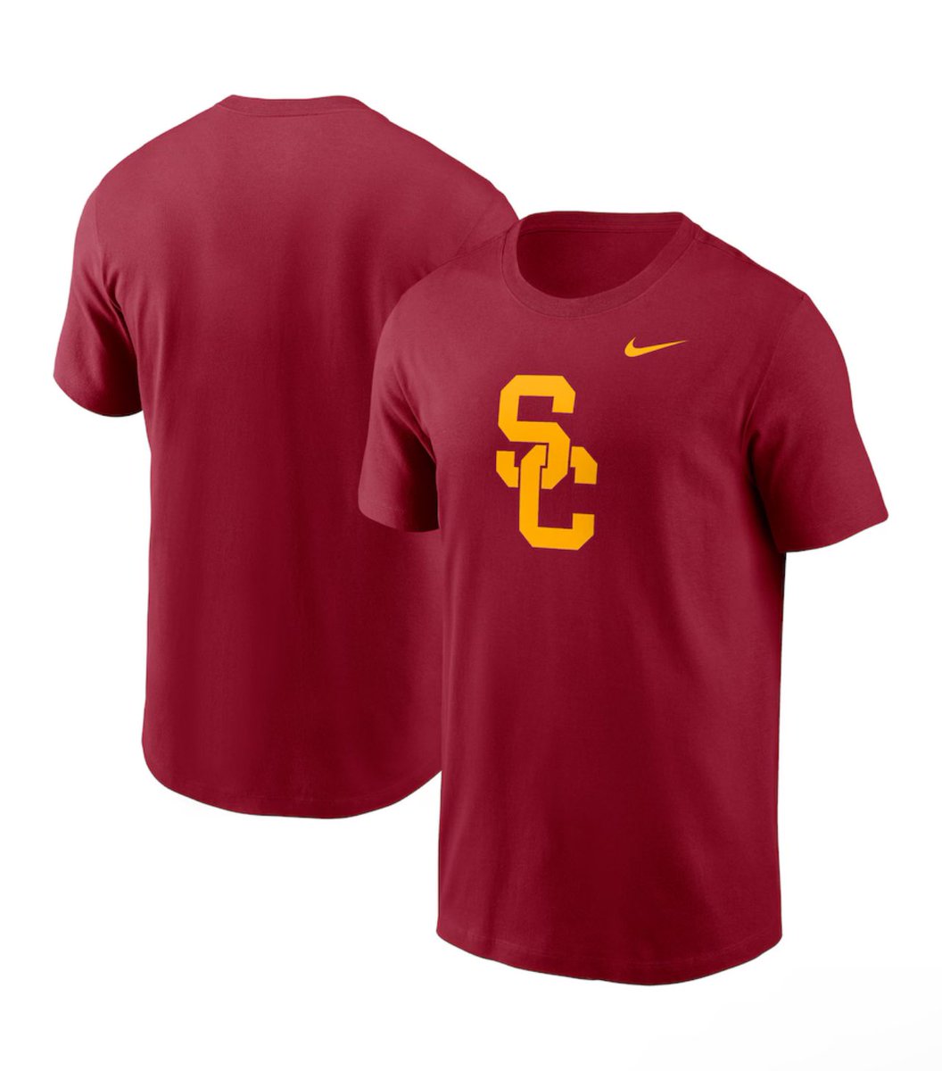 TrojanNation5's tweet image. 🚨Giveaway 🚨

Trojan Family! It’s time for another giveaway! 

Like &amp;amp; Retweet for your chance to win this Nike SC shirt! 

🔔must be following to win🔔

Deadline &amp;amp; winner announcement is tonight @ 10PM

Goodluck Trojan fam!

FightOn✌️