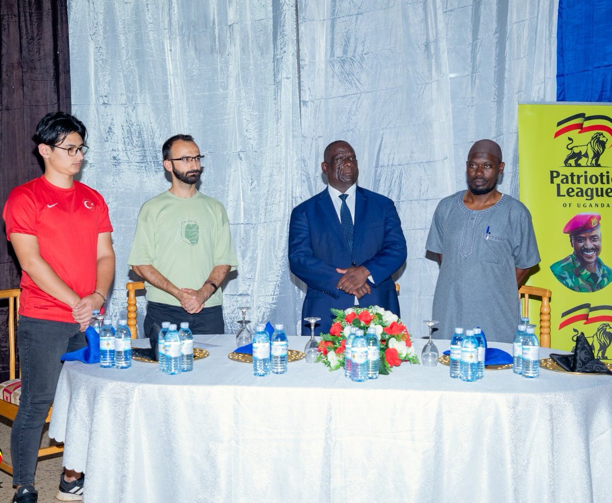 PLUsecretariat's tweet photo. Breaking News! 
Today the Director Mobilization, Hon. @MichealMawanda1 represented our chairman, Gen. @mkainerugaba at a handover function of Nkobazambogo leadership at IUIU where he delivered the General's contribution towards the development of the association.
 
In his special message, Gen. Kainerugaba called on the students to take on leadership positions and also focus on successfully finalizing of their studies. He improred them for having the spirit of promoting cultural values and also challenged them to practice Pratiotism. 
@DaudiKabanda @iuiuac
