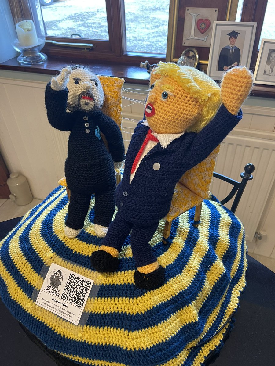 ajaysmithathome's tweet photo. @AntiTrumpCanada Here’s what should have happened. A good old backhander across the orange face… https://t.co/BbnBqdcnNK