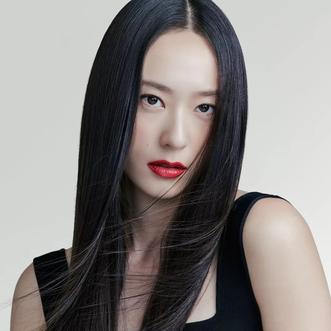 kchartsmaster's tweet photo. Krystal Jung reveals she's currently preparing for her debut album after finishing filming for 'Audition 109.'

"Will the fans be able to hear it this year?"

Krystal: "I hope so. I think it will be like this." https://t.co/QhMT5W0iFI