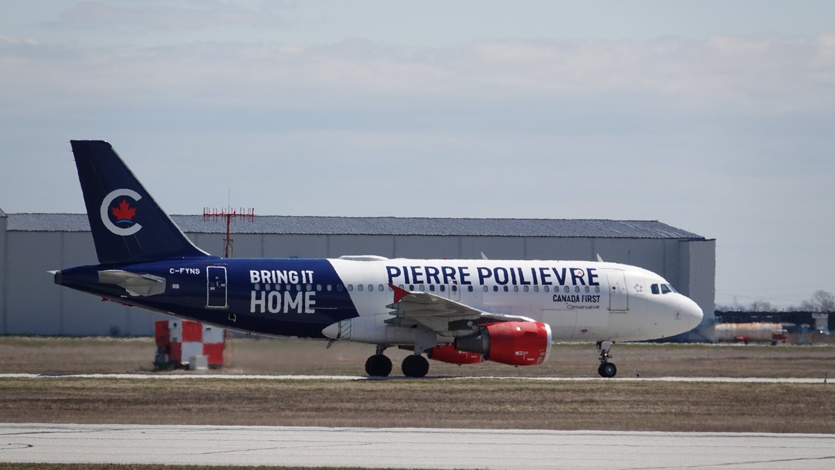 Conservative Leader <a href="/PierrePoilievre/">Pierre Poilievre</a> has arrived in Windsor. #YQG