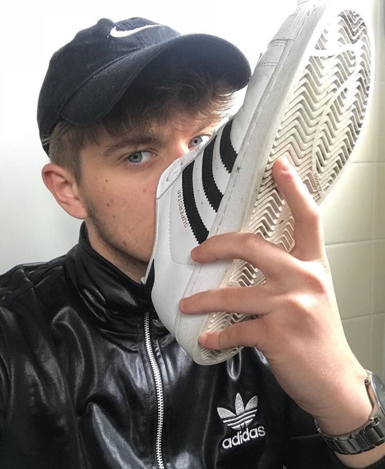 Whiffsneaks (@whiffsneaks) on Twitter photo 