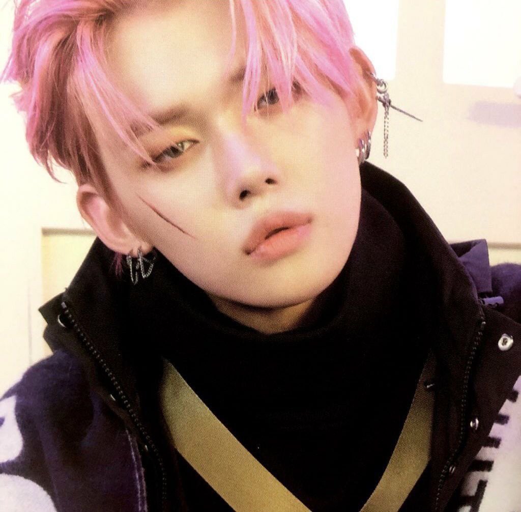 loopszzn's tweet photo. missing yeonjun noona https://t.co/90uOm8fMby