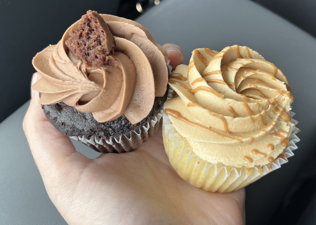 Vicvillon💜💚 tweet media