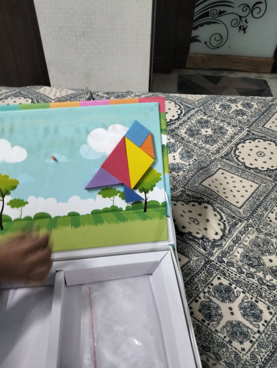 RGoyal3007's tweet photo. @firstcryindia Ordered intelliskills tangram but in the box, i received only 6 pieces rather than 7 and now when I have raised the return request ,it is not approved ,it's been a week now...I don't want to return but the exchange will also work... https://t.co/CKomBiiTMS