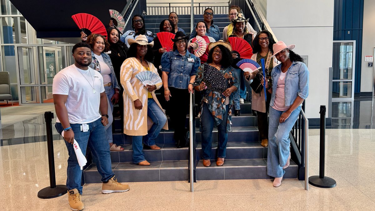 Richland School District Two (@richlandtwo) on Twitter photo 🪭💜District office admin stepped up and showed love for our military families!🥾
<a href="/EmbraceEquity/">Helen N. Grant</a> <a href="/R2MilConnected/">R2 Military Families</a>
#BootsOnTheGround
#MOMC
#PurposeDriven 🪭💜District office admin stepped up and showed love for our military families!🥾
<a href="/EmbraceEquity/">Helen N. Grant</a> <a href="/R2MilConnected/">R2 Military Families</a>
#BootsOnTheGround
#MOMC
#PurposeDriven