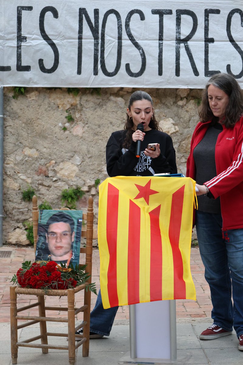 🏴🌹 "El millor homenatge que podem fer-li a Guillem és vèncer la batalla contra el feixisme. Ells només construeixen odi i nosaltres, com en Guillem, tenim la tasca de construir un nou món on no haguem de conmemorar mai més l’assassinat de cap dels nostres companys."