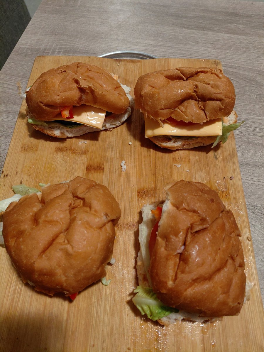 TurnerInDemand's tweet photo. @PicknPay @FNBSA Thank you for #BurgerFriday!

#FNBxPnP https://t.co/K3HUGonr5Q