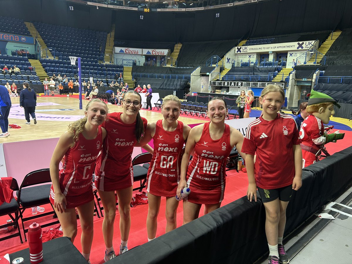 martynearl's tweet photo. @nfnetball Come on You Reds! Ready to roll  at the @nottinghamarena https://t.co/L99eKZnCK9