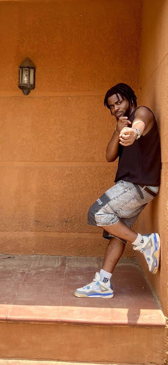 only1hyper's tweet image. What you Live for, can you die for ?