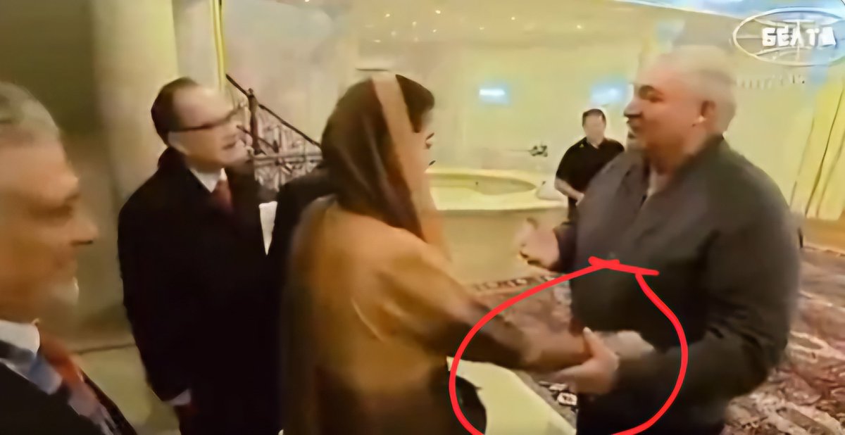 ahmad__bobak's tweet photo. مریم نواز اور بیلا روس کے صدر کی گرم جوشی کے ساتھ ملاقات https://t.co/lolOzMNm5m