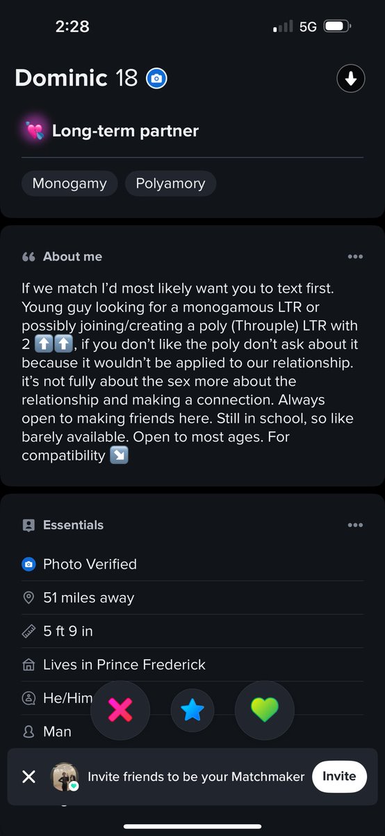 itsyourbasicfag's tweet image. there’re kinda white twinks like these with fucking THROUPLE TOPS LTR and then there’s me with none 🙃 I demand justice for fem twinks this is just unacceptable 

#lgbt #twinks