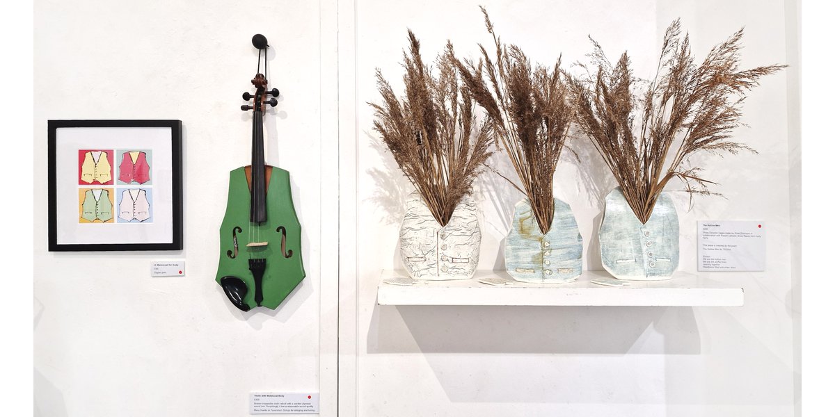 creek_creative's tweet photo. Visit on its #LastWeekend Artist/Curator Robert Lamoon's #SoloShow "Ode to the #Waistcoat: A Creative Exploration". Explore Bob's unique multi-faceted vision in 2D & 3D. Best in person, opens 10am-4pm (Tue 1st - Sun 13th April, Upper Gallery).
#WaistcoatArt #Faversham #NewPaintings #FurnitureAsSculpture #ArtInstallation
