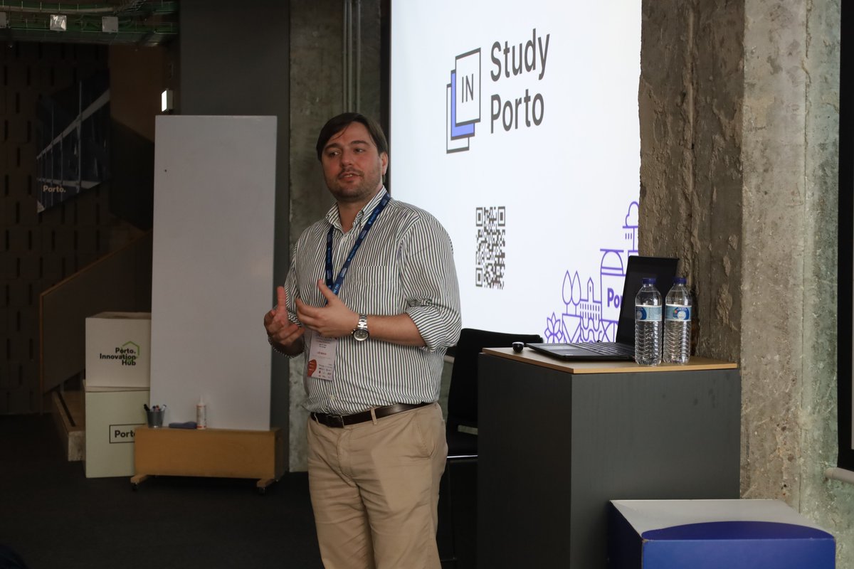INVICTA_School's tweet photo. Additionally, Luís Braga from Câmara Municipal do Porto presented the Study in Porto platform.💻

We did not forget about the Social Events! On this day, we hosted the social game's night in @INESCTEC.🎲🃏

🧵[2/3] https://t.co/08MeA0OnXP