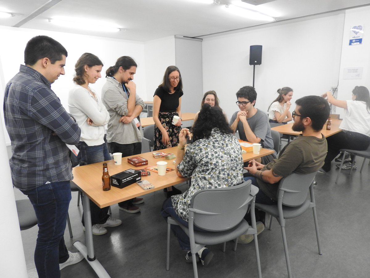 INVICTA_School's tweet photo. Additionally, Luís Braga from Câmara Municipal do Porto presented the Study in Porto platform.💻

We did not forget about the Social Events! On this day, we hosted the social game's night in @INESCTEC.🎲🃏

🧵[2/3] https://t.co/08MeA0OnXP